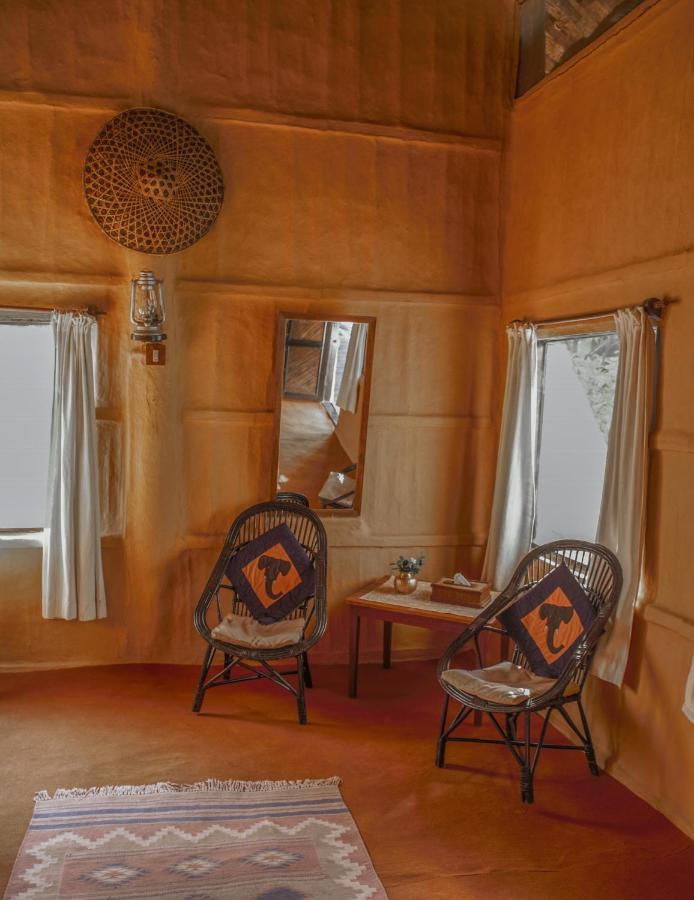 Tiger Tops Karnali Lodge Bardiya Экстерьер фото