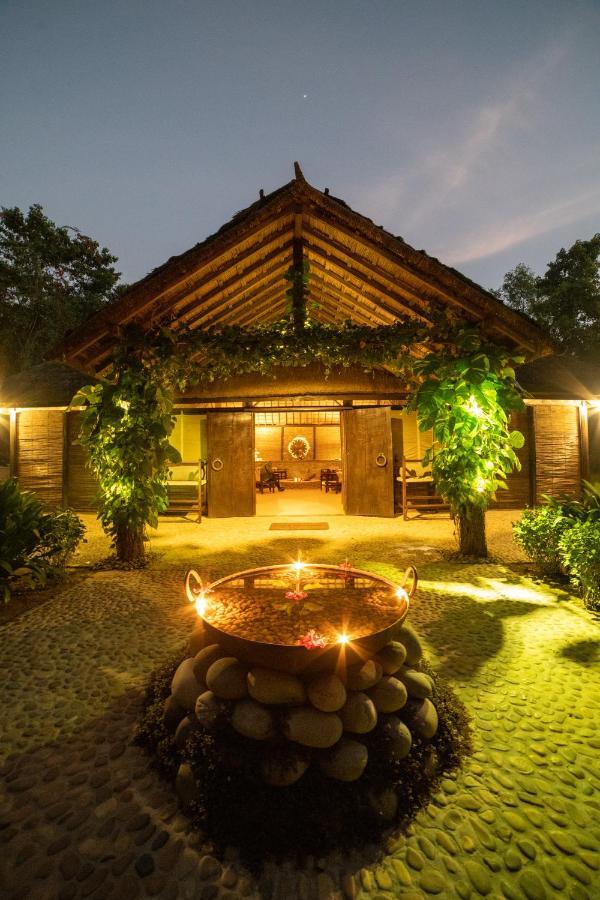Tiger Tops Karnali Lodge Bardiya Экстерьер фото