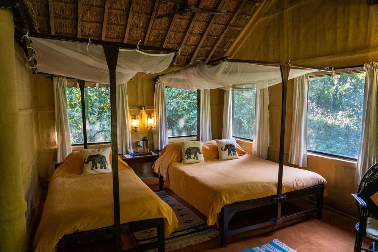 Tiger Tops Karnali Lodge Bardiya Экстерьер фото
