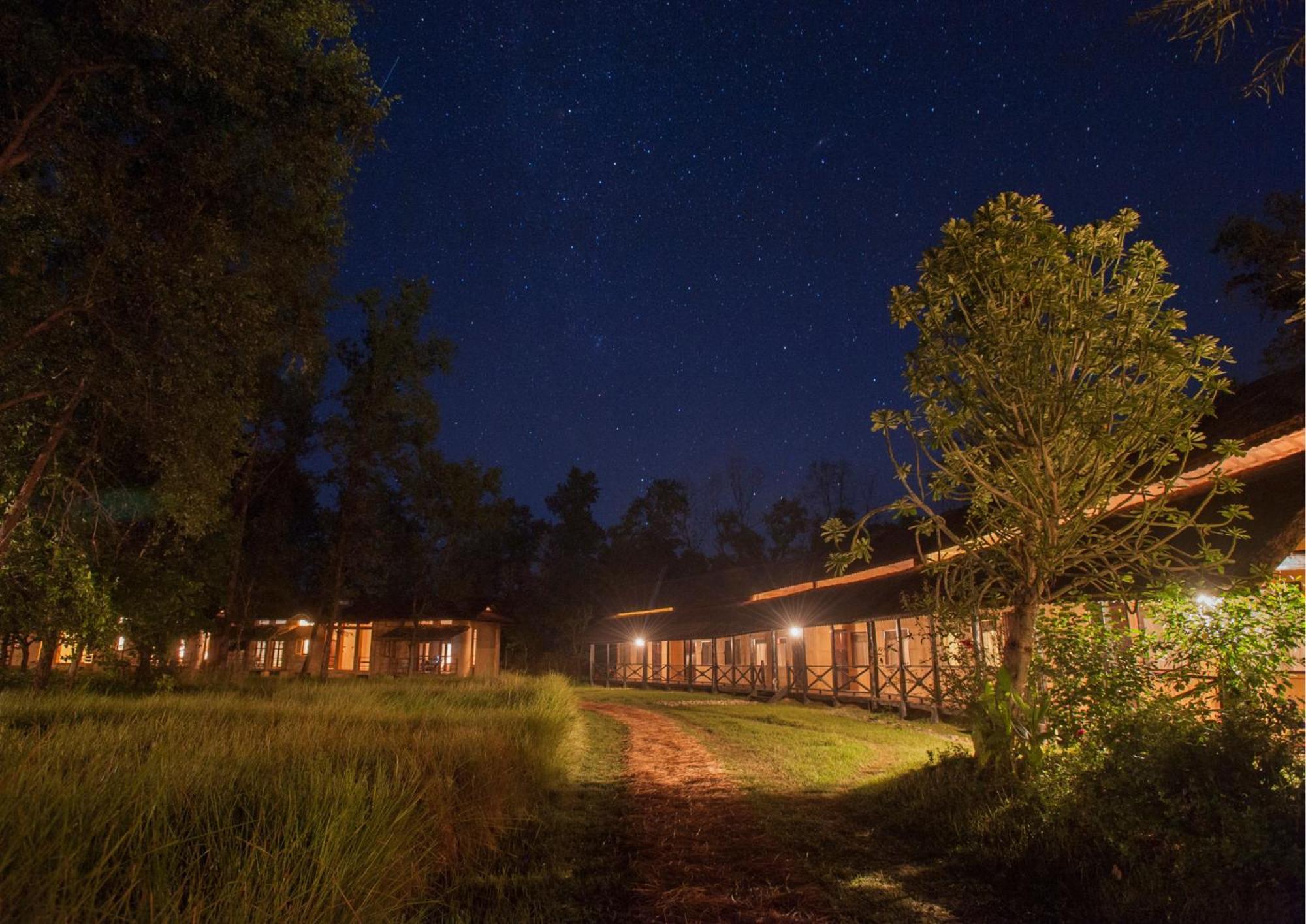 Tiger Tops Karnali Lodge Bardiya Экстерьер фото